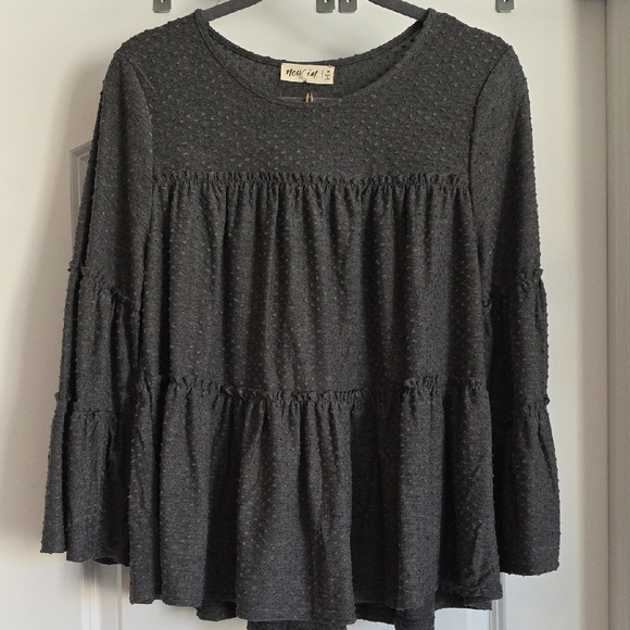 NWT Chic New In Medium Top Charcoal Women's Blouse - Picture 4 of 11